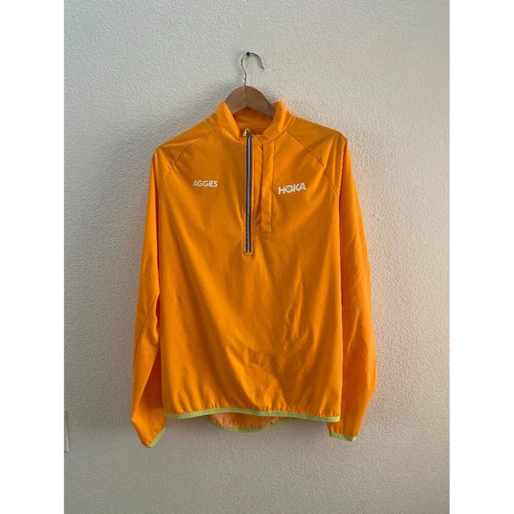 Hoka Aggies Running Club Rabbit Lightweight 1/4 Zip Pullover Jacket Medium